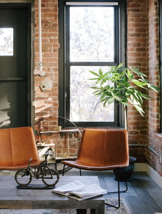 HBG office interior with modern workspace